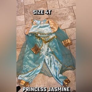 Princess jasmine kid’s costume